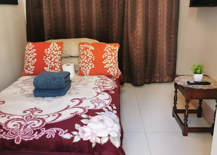 Aparthotel Mall Of Condotel Shore 3 3 Manila